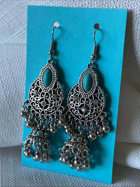 Jewelry - Profits for Poppi822 - Boho Style earrings